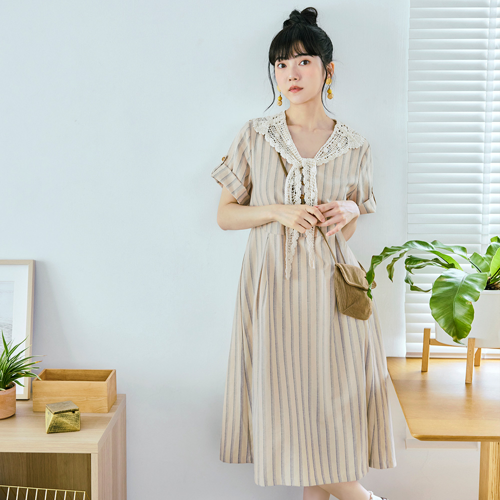 OB 日系條紋V領假排釦連身裙 OBDA10498 SS25
