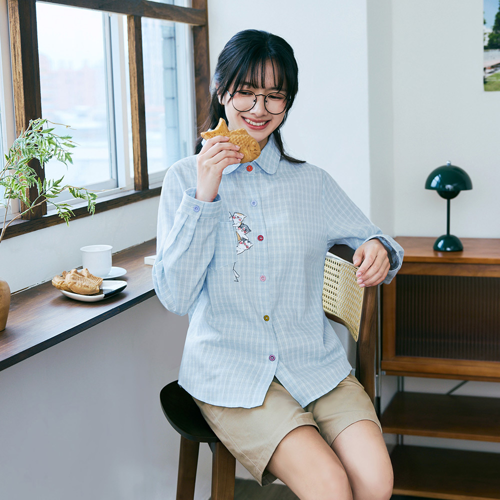OB 日系格紋貓咪刺繡彩色鈕釦開襟寬鬆襯衫 OBAB20640 SS25