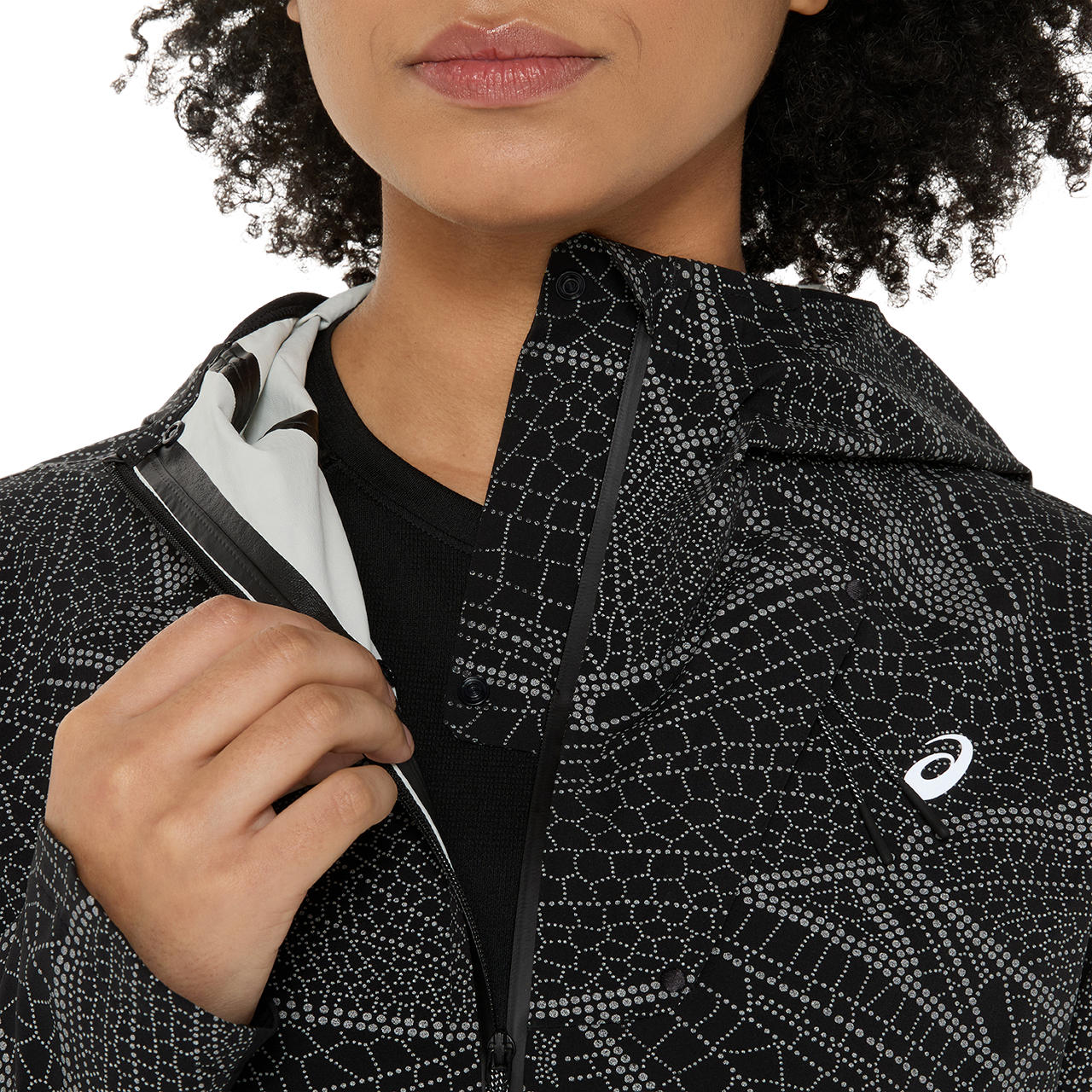 Women's Jackets | LIMITED SERIES LITE-SHOW JACKET | ASICS Hong Kong