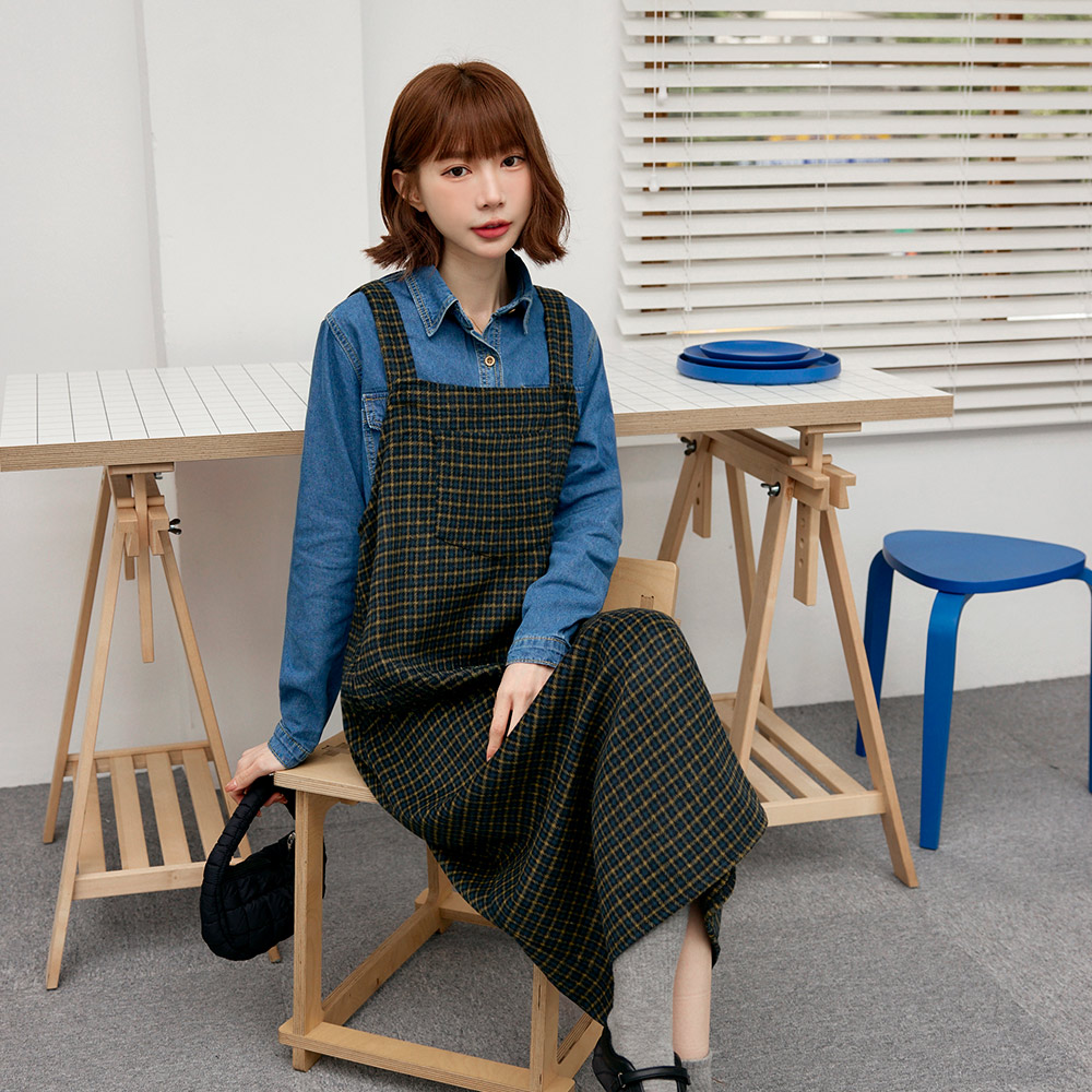 OB 復古格紋後開衩吊帶長連身裙 OBDA10654 FW25
