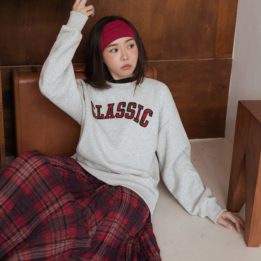 OB 棉質字母格紋刺繡休閒大學Tee/衛衣 OBAB20964 FW25