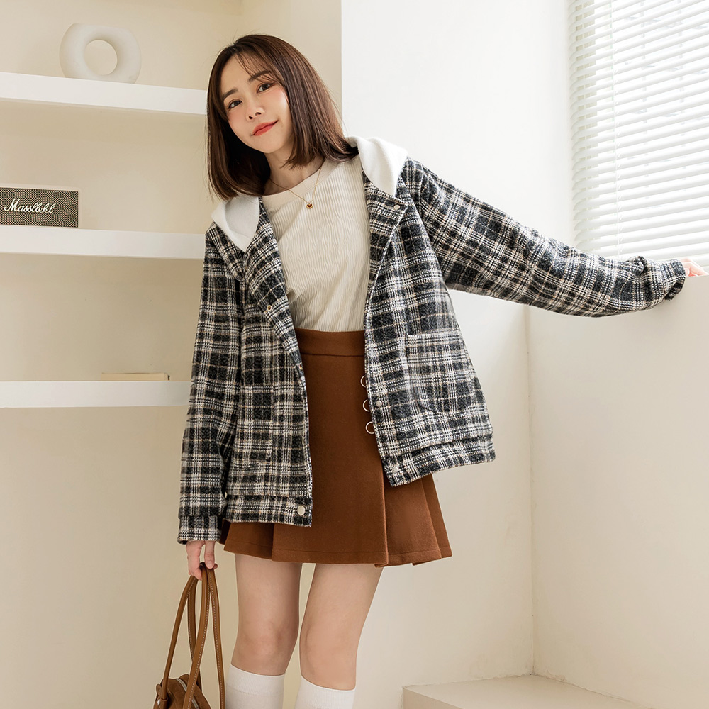 OB 內鋪棉格紋造型排釦連帽外套 OBEA3879 FW25