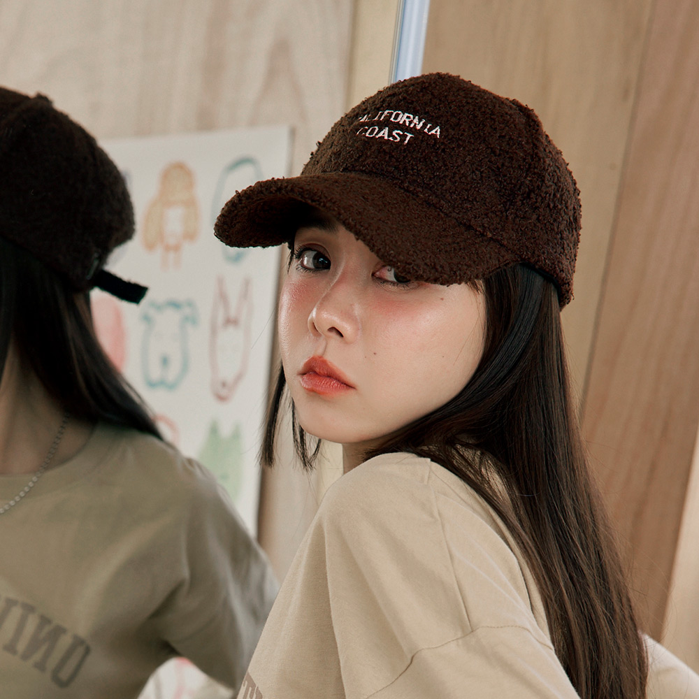 OB 保暖羊羔毛英文刺繡棒球帽 OBYA543 FW25