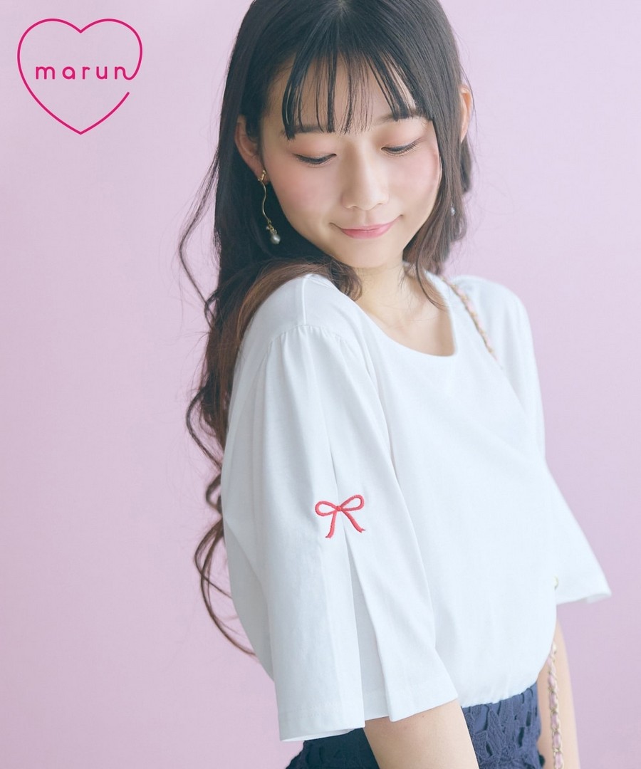 nissen 袖褶裝飾蝴蝶結刺繡Tee(marun) (日本女裝大尺碼) NSAMR0126B0016 SS26