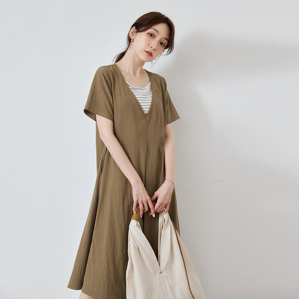 OB 假兩件條紋V領傘襬短袖連身裙 OBDA10695 SS26