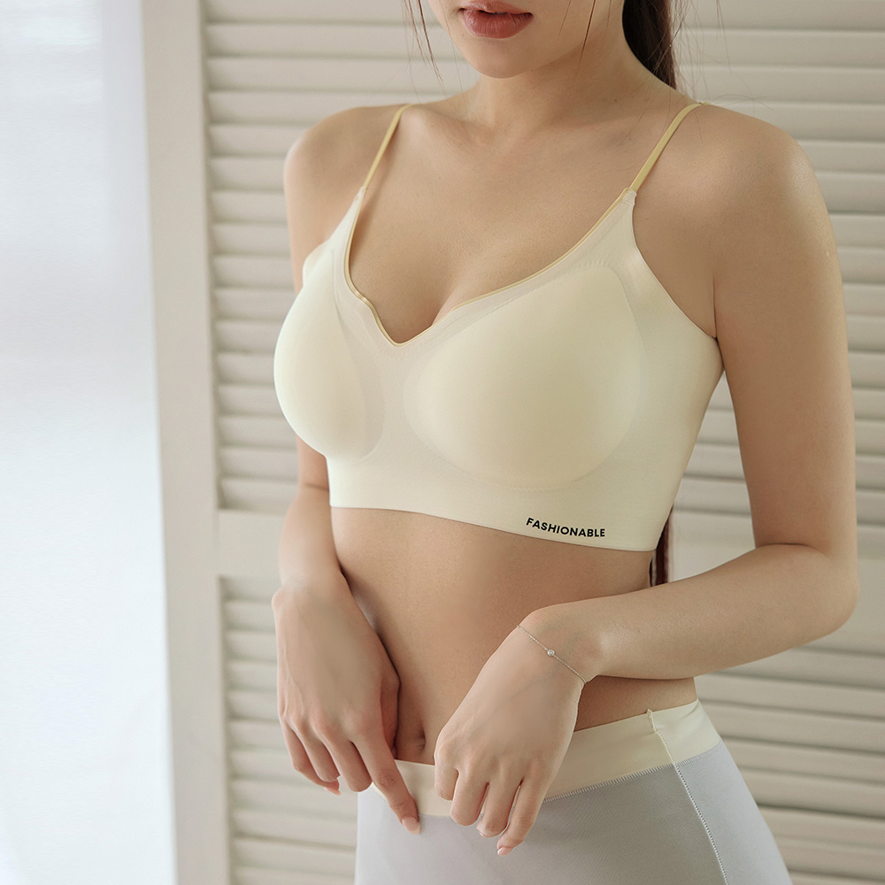 OB 加大下圍．時髦撞色細肩帶無鋼圈無痕內衣 OBVA1108 SS26