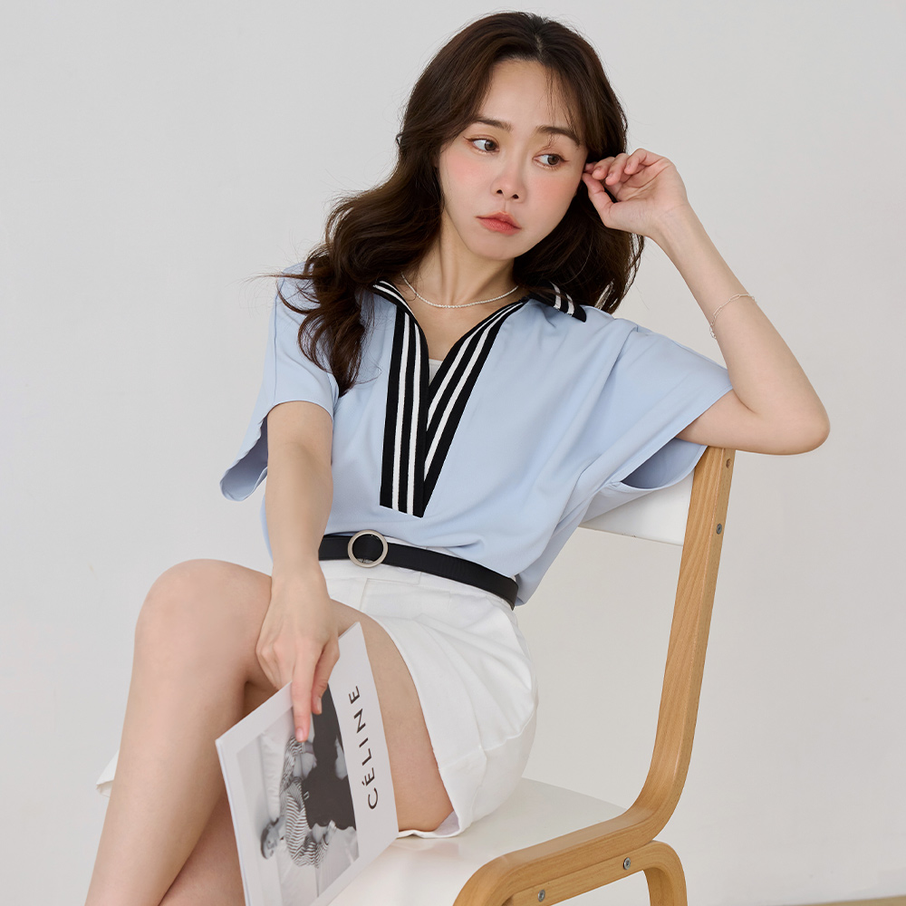 OB 不易皺休閒撞色條紋翻領上衣 OBAB21414 SS26